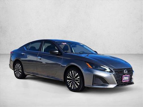 Gun Metallic 2024 Nissan Altima 2.5 SV