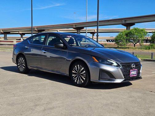 Gun Metallic 2024 Nissan Altima 2.5 SV