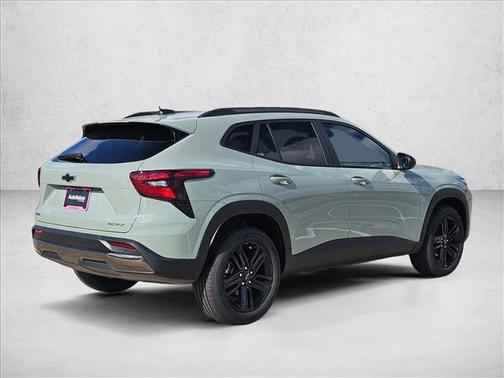 Cacti Green 2026 Chevrolet Trax FWD ACTIV