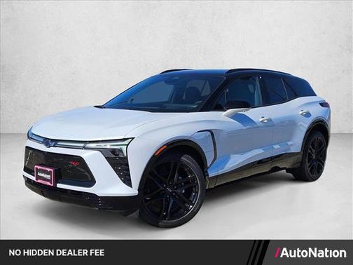 Polar White Tricoat 2026 Chevrolet Blazer RS