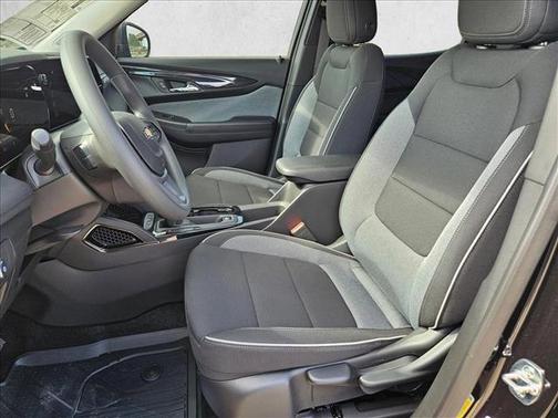 Mosaic Black Metallic 2026 Chevrolet Trailblazer LS
