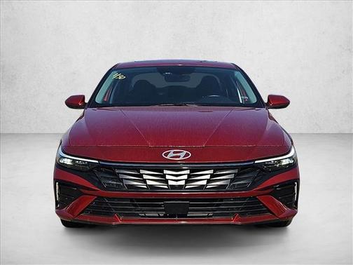 2025 Hyundai ELANTRA SEL