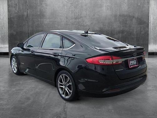 2017 Ford Fusion Hybrid SE