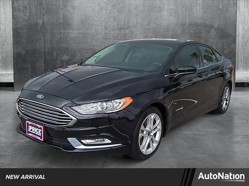 2017 Ford Fusion Hybrid SE