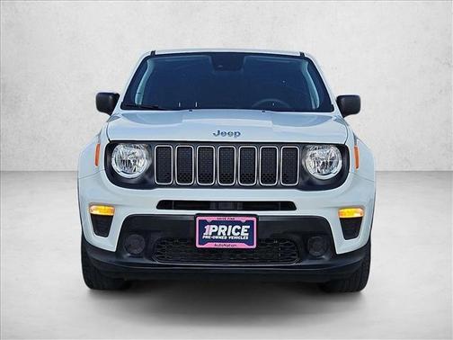 Alpine White Clearcoat 2023 Jeep Renegade Latitude
