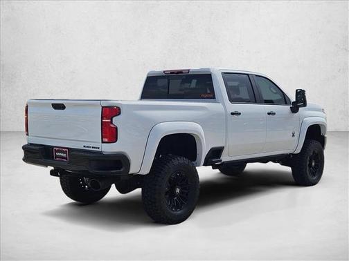 Summit White 2026 Chevrolet Silverado 2500 LT