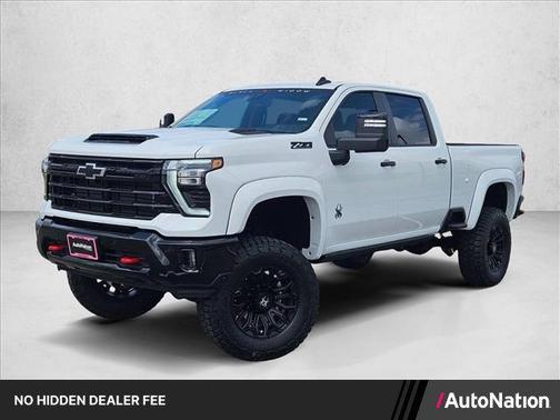Summit White 2026 Chevrolet Silverado 2500 LT