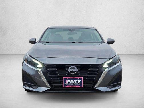 Gun Metallic 2023 Nissan Altima 2.5 SV