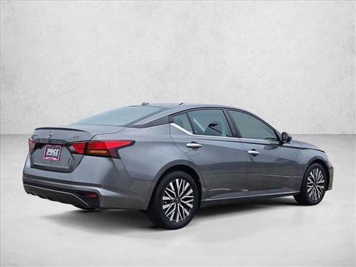 Gun Metallic 2023 Nissan Altima 2.5 SV