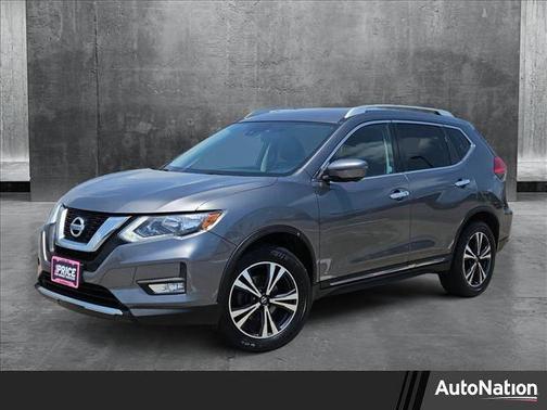 2017 Nissan Rogue SL