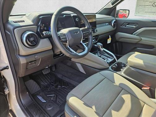 White Sands 2026 Chevrolet Colorado ZR2