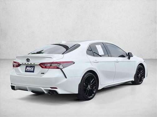 Wind Chill Pearl 2021 Toyota Camry XSE