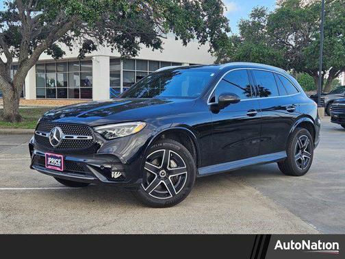Black 2026 Mercedes-Benz GLC 300 Base