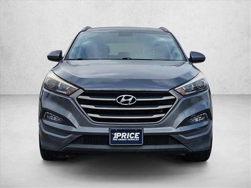 Coliseum Grey 2016 Hyundai TUCSON SE