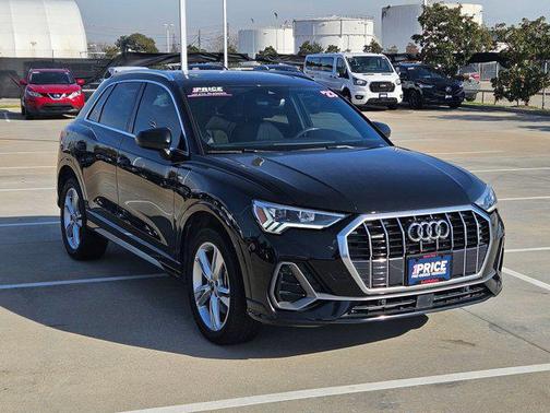 2023 Audi Q3 45 S line Premium Plus