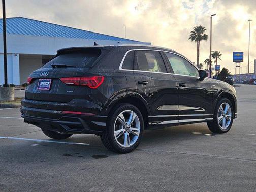 2023 Audi Q3 45 S line Premium Plus