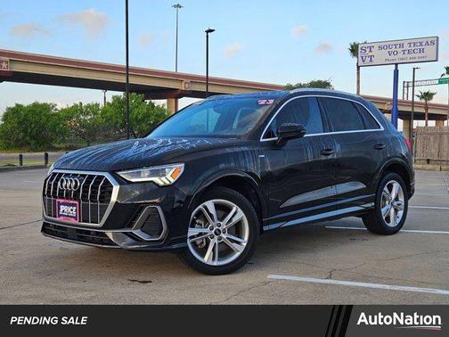 2023 Audi Q3 45 S line Premium Plus