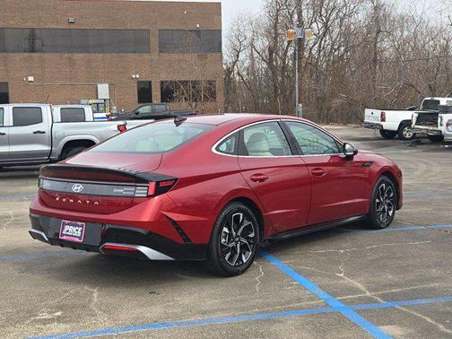 2024 Hyundai SONATA SEL