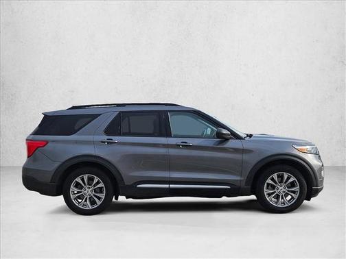 CARBONIZED GRAY METALLIC 2023 Ford Explorer XLT