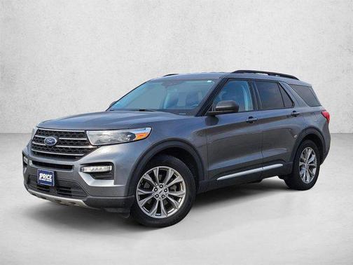 CARBONIZED GRAY METALLIC 2023 Ford Explorer XLT