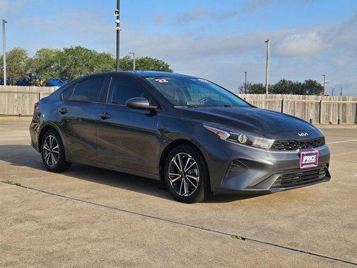 Gravity Gray 2022 Kia Forte LXS