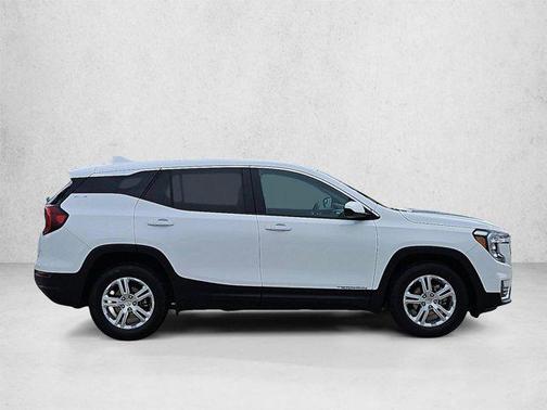 Summit White 2024 GMC Terrain SLE