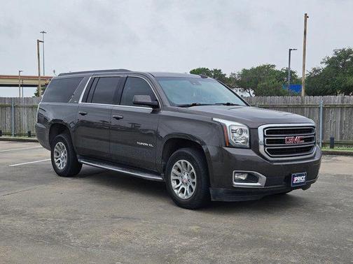 Smokey Quartz Metallic 2019 GMC Yukon XL SLT