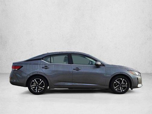 Gun Metallic 2024 Nissan Sentra SV