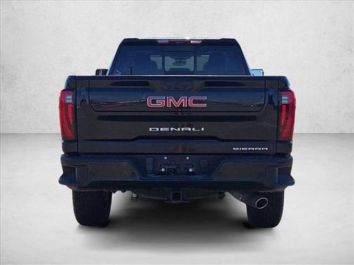 2024 GMC Sierra 2500 Denali