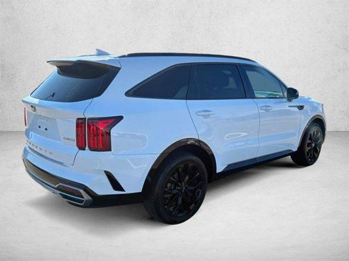Glacial White Pearl 2021 Kia Sorento SX