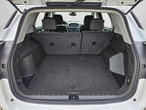 Summit White 2024 GMC Terrain SLE