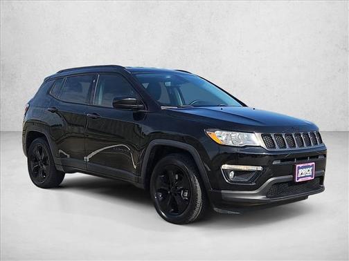 Diamond Black Crystal Pearlcoat 2019 Jeep Compass Latitude