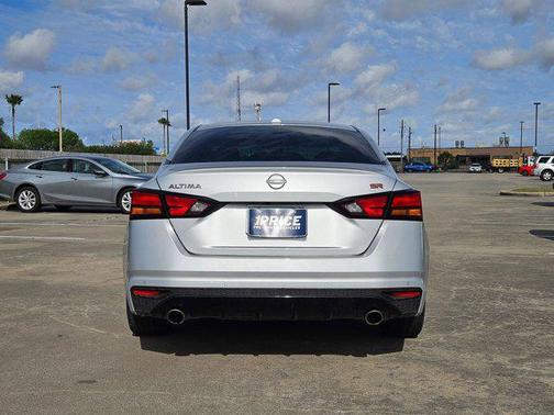 2024 Nissan Altima SR FWD