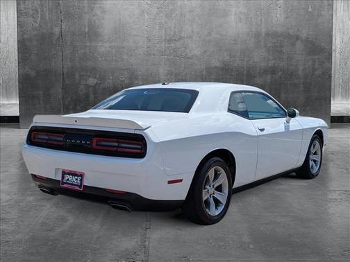 2022 Dodge Challenger SXT