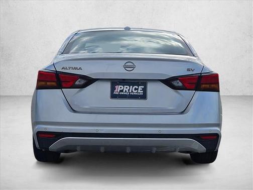 Brilliant Silver Metallic 2024 Nissan Altima 2.5 SV