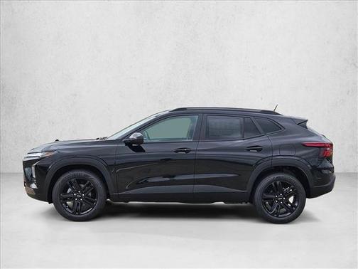 Mosaic Black Metallic 2026 Chevrolet Trax FWD ACTIV