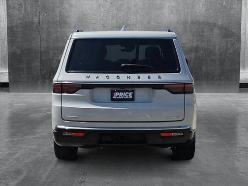2022 Jeep Wagoneer Series III 4x4