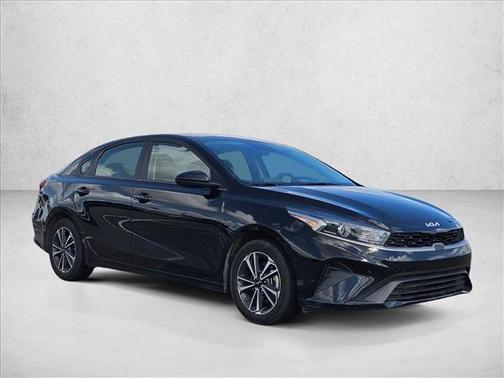 Aurora Black 2024 Kia Forte LXS