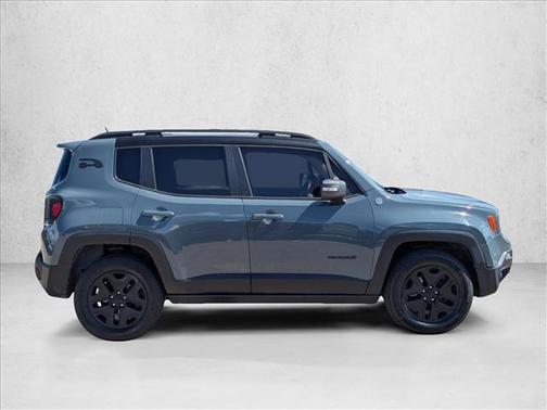 2017 Jeep Renegade Trailhawk