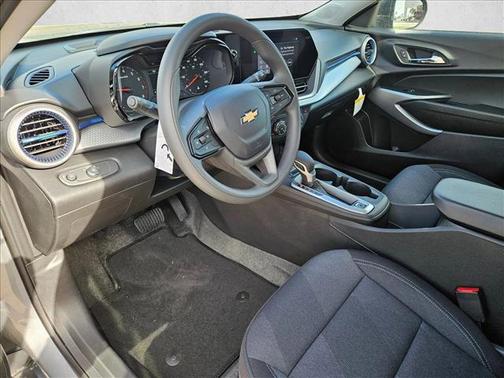 Sterling Gray Metallic 2026 Chevrolet Trax LS