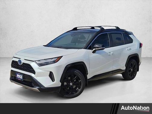 2024 Toyota RAV4 Hybrid SE