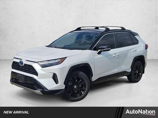 2024 Toyota RAV4 Hybrid SE