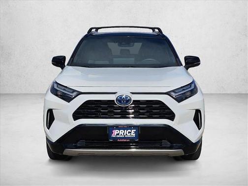 2024 Toyota RAV4 Hybrid SE
