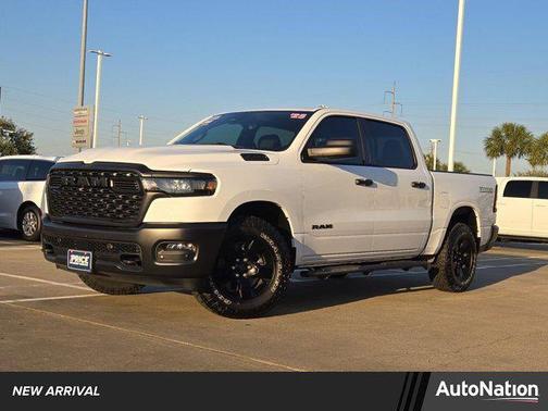 2025 RAM 1500 Warlock Crew Cab 4x4 5'7' Box