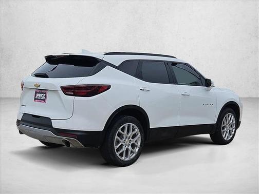 Summit White 2023 Chevrolet Blazer 3LT