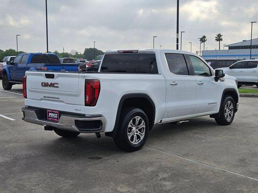 Summit White 2024 GMC Sierra 1500 SLT