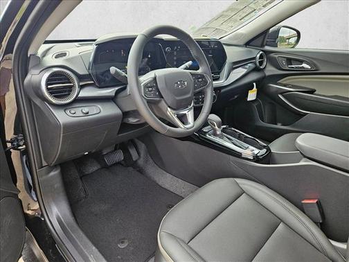 Mosaic Black Metallic 2026 Chevrolet Trax FWD ACTIV