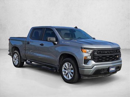 Sterling Gray Metallic 2025 Chevrolet Silverado 1500 Custom