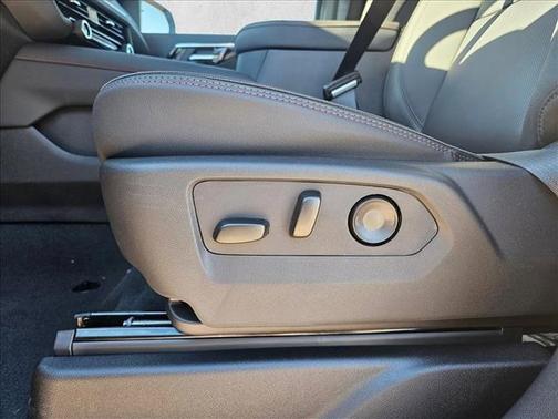 2026 Chevrolet Tahoe 2WD RST