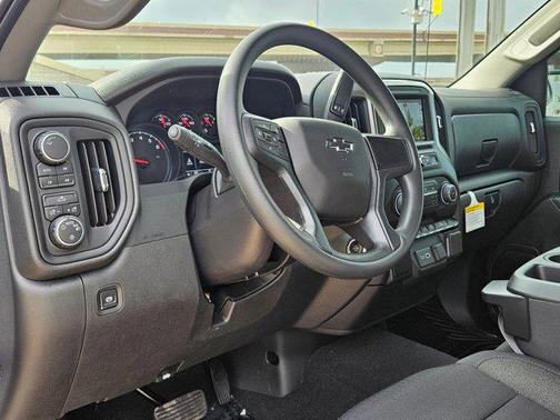 Summit White 2026 Chevrolet Silverado 1500 Custom Trail Boss